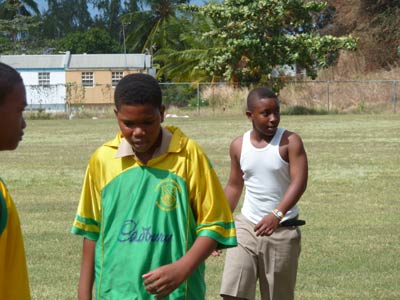 p1000935