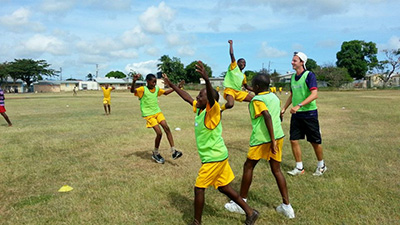 602017_10151461629706897_2037574152_n